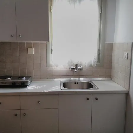 Ioli * Naousa (Paros)